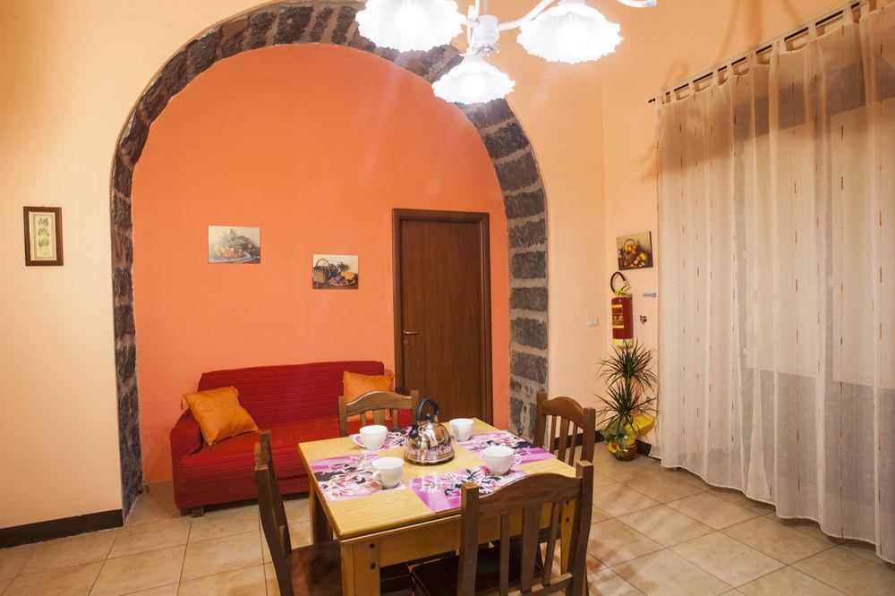 Siciliaetnamare Riposto Exterior foto