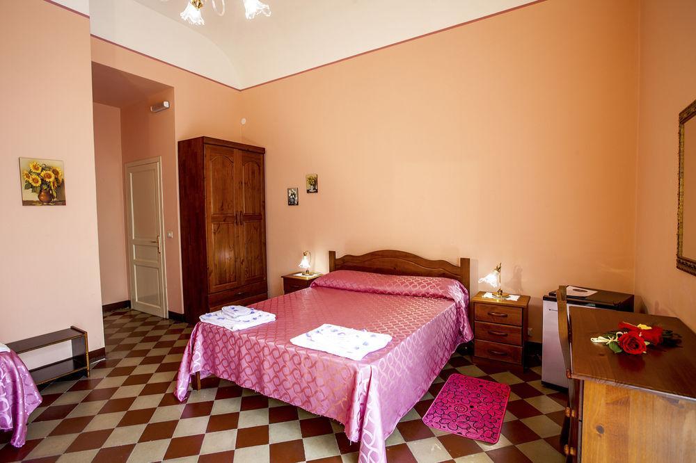 Siciliaetnamare Riposto Exterior foto