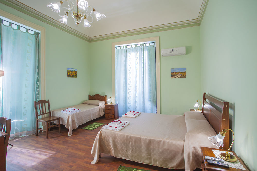Siciliaetnamare Riposto Exterior foto