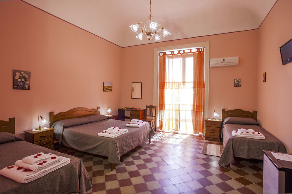 Siciliaetnamare Riposto Exterior foto