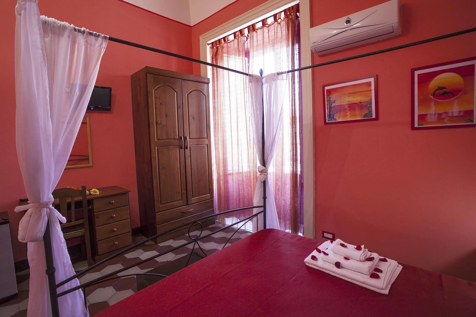Siciliaetnamare Riposto Exterior foto